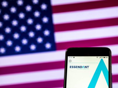 Kiev, Ukrayna - 7 Ocak 2019: Essendant mobilya şirket logosu akıllı telefon görüntülenen gördüm