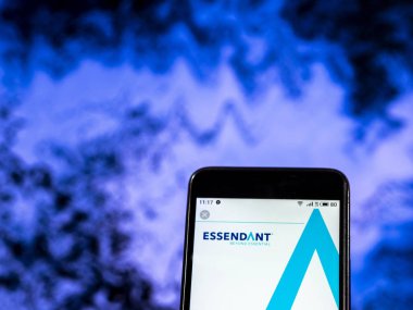 Kiev, Ukrayna - 7 Ocak 2019: Essendant mobilya şirket logosu akıllı telefon görüntülenen gördüm