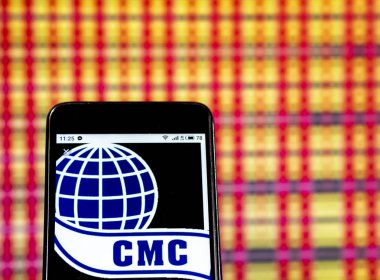 Kiev, Ukrayna - 7 Ocak 2019: Ticari metaller şirket logosu akıllı telefon görüntülenen gördüm