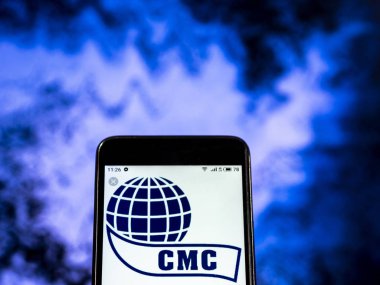 Kiev, Ukrayna - 7 Ocak 2019: Ticari metaller şirket logosu akıllı telefon görüntülenen gördüm