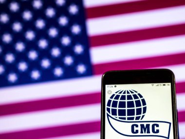 Kiev, Ukrayna - 7 Ocak 2019: Ticari metaller şirket logosu akıllı telefon görüntülenen gördüm