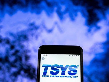 Kiev, Ukrayna - 7 Ocak 2019: Tsys kredi kartı hizmeti şirket logosu akıllı telefon görüntülenen gördüm