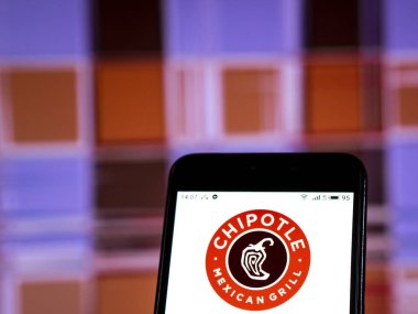 Kiev, Ukrayna - 8 Ocak 2019: İsot Meksika Grill Restoran şirket logosu akıllı telefon görüntülenen gördüm.