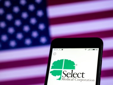 Kiev, Ukrayna - 8 Ocak 2019: Tıbbi sağlık seçin şirket logosu akıllı telefon görüntülenen gördüm.