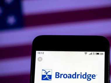 Kiev, Ukrayna - 10 Jan 2019: Broadridge finansal çözümler şirket logosu akıllı telefon görüntülenen gördüm.