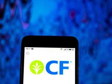 Kiev, Ukrayna - 10 Jan 2019: Cf imalat sanayi şirket logosu akıllı telefon görüntülenen gördüm.