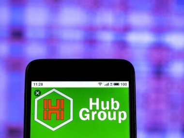Kiev, Ukrayna - 11 Ocak 2019: Hub grup taşıma şirket logosu akıllı telefon görüntülenen gördüm.