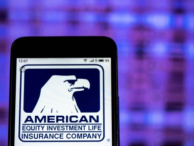 Kiev, Ukrayna - 11 Ocak 2019: Amerikan hisse senedi yatırım hayat sigortası şirket logosu akıllı telefon görüntülenen gördüm.