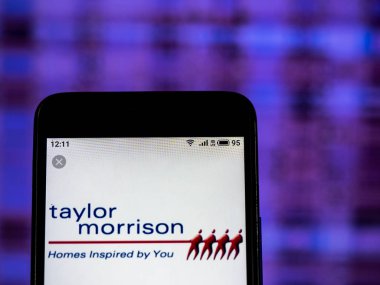 Kiev, Ukrayna - 11 Ocak 2019: Taylor Morrison şirket logosu akıllı telefon görüntülenen gördüm.