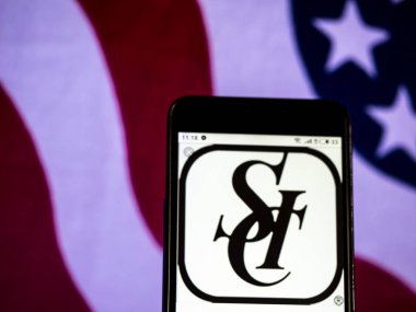 Kiev, Ukrayna - Jan 19, 2019: Service Corporation International cenaze ev şirket logosu akıllı telefon görüntülenen gördüm