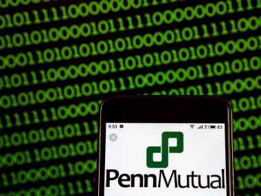 Kiev, Ukrayna - 22 Ocak 2019: Penn karşılıklı hayat sigorta şirketi logo bir akıllı telefon görüntülenen gördüm