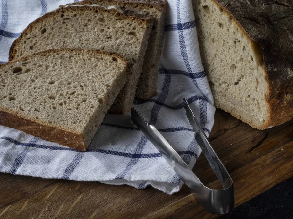 Snijd Roggebrood Snijplank — Stockfoto