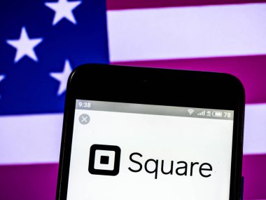 Kiev, Ukrayna - 16 Şubat 2019: Kare, Inc şirket logosu akıllı telefon görüntülenen gördüm
