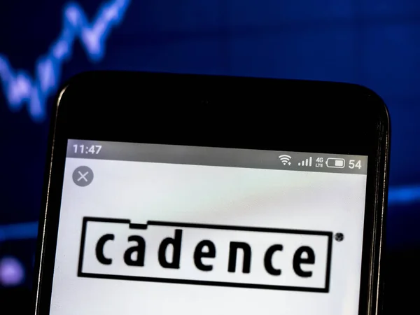 Kiev Ukraine Fevereiro 2019 Cadence Design Systems Logotipo Empresa Visto — Fotografia de Stock