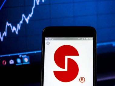 Stepan şirket logosu akıllı telefon görüntülenen gördüm