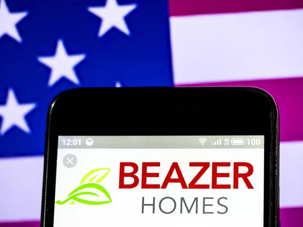 Beazer domy Usa Inc. logo widoczne wyświetlane na smart phone — Zdjęcie stockowe
