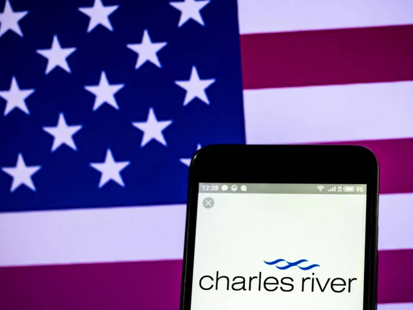 Charles River Laboratorien, inkl. Firmenlogo abgebildet — Stockfoto