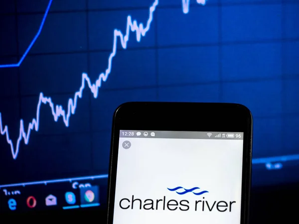 Charles River Laboratories, Inc. logotipo da empresa visto exibido — Fotografia de Stock