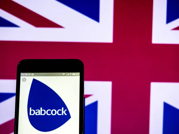 Logotipo corporativo internacional de Babcock visto en smart p — Foto de Stock