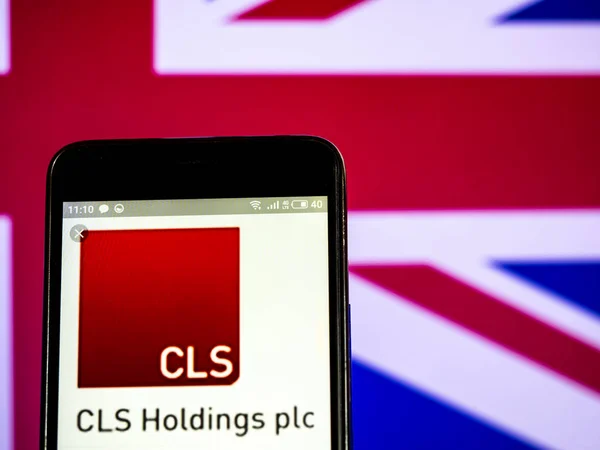 Plc van de Holdings van de CLS bedrijfslogo gezien weergegeven op smart phone. — Stockfoto