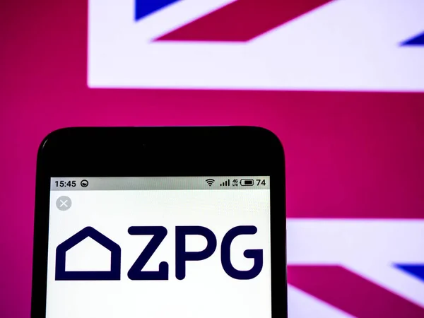 Zoopla 속성 그룹 (Zpl) plc 회사 로고 볼에 표시 — 스톡 사진