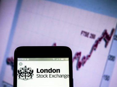 Londra Menkul Kıymetler Borsası Group plc şirket logosu s üzerinde görüntülenen gördüm