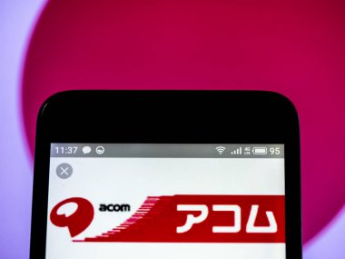Acom şirket logosu akıllı telefon görüntülenen gördüm.