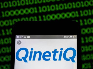 QinetiQ Group plc şirket logosu akıllı telefon görüntülenen gördüm.