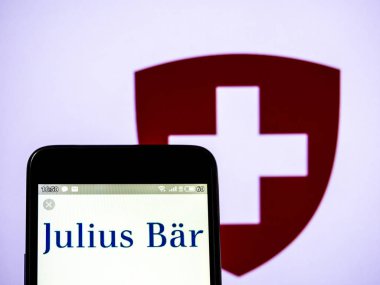 Fotoğraf resimde görülen bir Julius Baer grup logosu görüntülenen bir 