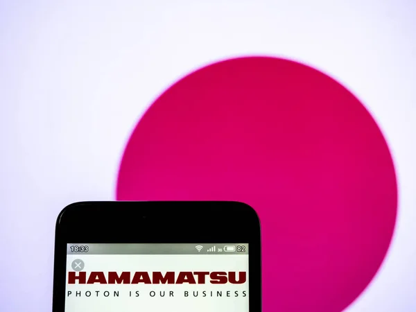 Nesta foto ilustração um Hamamatsu Photonics KK logotipo visto — Fotografia de Stock