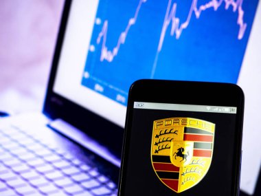 Bu fotoğraf resimde bir Dr.-Ing. s. F. Porsche AG, usuall