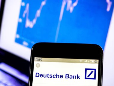  Bu fotoğraf Illustration bir Deutsche Bank logosu görüntülenen görüldü 