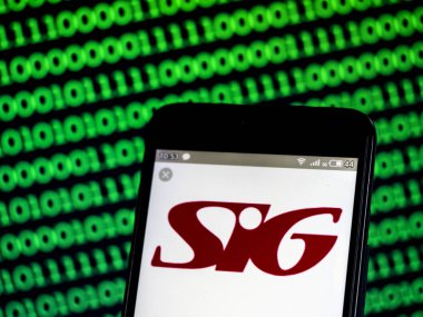  Bu fotoğraf resimde bir Sig PLC logosu bir s görüntülenen görüldü
