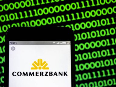 Bu fotoğraf illüstrasyonda bir Commerzbank Ag logosu görüntülenen görüldü 