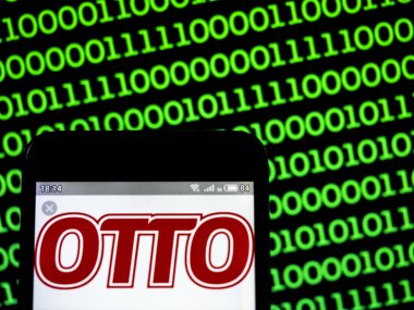 Bu fotoğraf illüstrasyonunda, otto grubu logosu