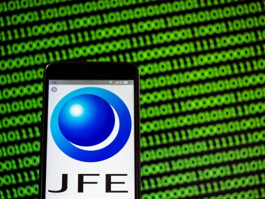 Bu fotoğraf illüstrasyon bir Jfe Holdings, Inc logosu displa görülen