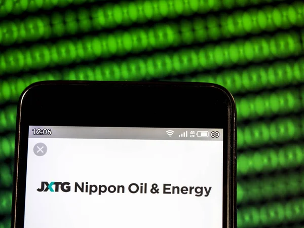 Nesta foto ilustração um JXTG Nippon Oil & Energy Corporatio — Fotografia de Stock