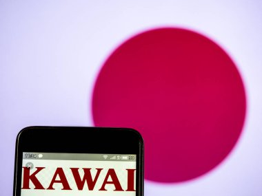 Bu fotoğrafta bir Kawai Müzik Aletleri Manufact