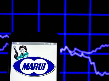 Bu fotoğraf illüstrasyon bir Marui Co, Ltd logosu görüntülenen görüldü