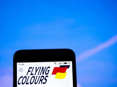 Bu fotoğraf illüstrasyonda Uçan renkler havayolu logosu se olduğunu