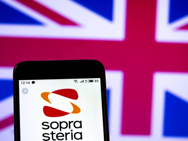 In deze foto afbeelding wordt het Sopra STERIA-logo weergegeven — Stockfoto