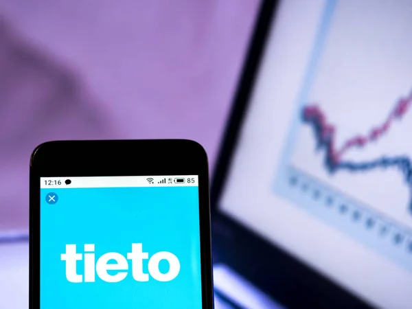 Nesta foto ilustração o logotipo Tieto Oyj é visto exibido — Fotografia de Stock