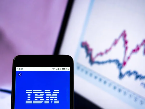 Nesta foto ilustração o logotipo IBM Global Business Services — Fotografia de Stock