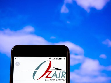 Bu fotoğraf illüstrasyonunda Ozair logosu