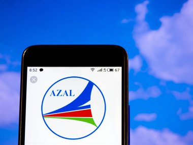 Bu fotoğraf illüstrasyonda Azerbaycan Havayolları logosu görülmektedir 