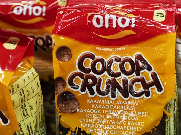 Cocoa Crunch cereal from Oho!  is seen  on store shelf — Stock Photo, Image