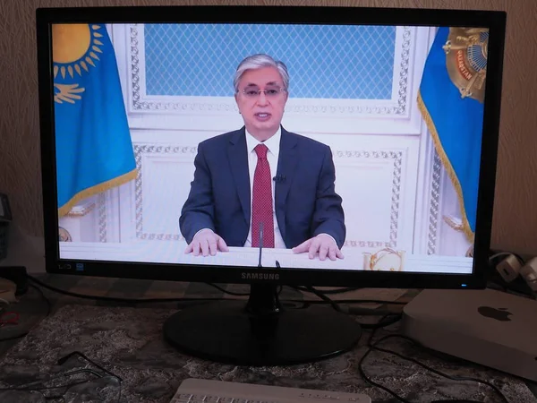 Kassym Jomart Tokajev President Republiken Kazakstan Talar Generalförsamling Sedd Datorskärm — Stockfoto