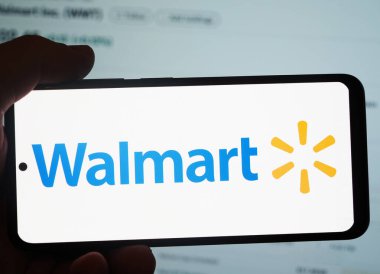 Almanya - 22 Eylül 2025: Bu resimde, Walmart, Inc. logosu akıllı telefon ekranında gösteriliyor