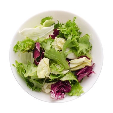 Taze salata tabağı ile karışık yeşillik