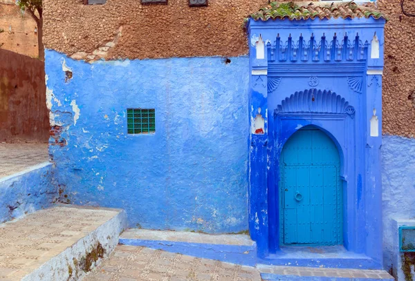 Tradicional Vieja Puerta Azul Calle Dentro Medina Chefchaouen Marruecos —  Fotos de Stock